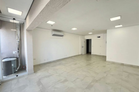 Sala, 42 m² - venda por R$ 300.000,00 ou aluguel por R$ 3.000,02 - Vila Matias - Santos/SP