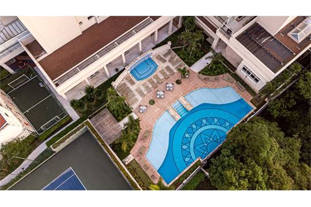 Apartamento à venda com 4 suítes em Santa Terezinha, São Paulo, SP
