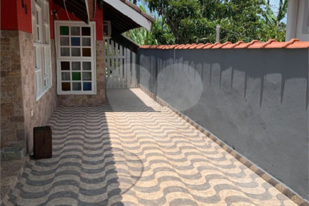 Casa à venda com 2 quartos, sendo 1 suíte,  no condomínio Morada da Praia, Bertioga - SP