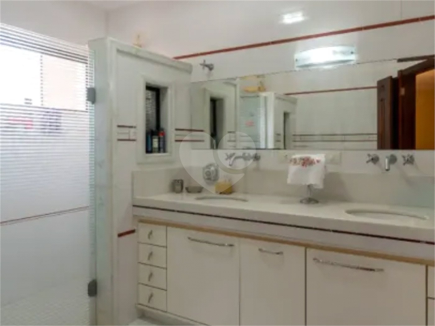 Sobrado à venda com 3 suítes em Chácara Inglesa (zona Norte), São Paulo, SP