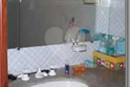 Casa à venda com 3 suítes no condomínio Village Visconde de Itamaracá, Valinhos - SP