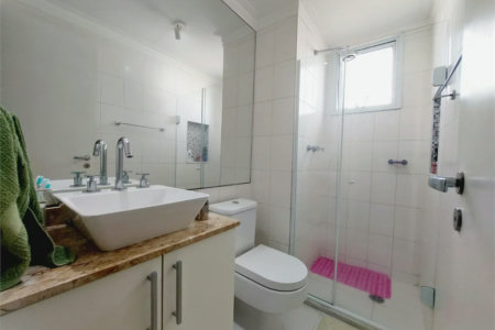 Apartamento à venda com 2 quartos, sendo 1 suíte,  em Vila Anastácio, São Paulo, SP