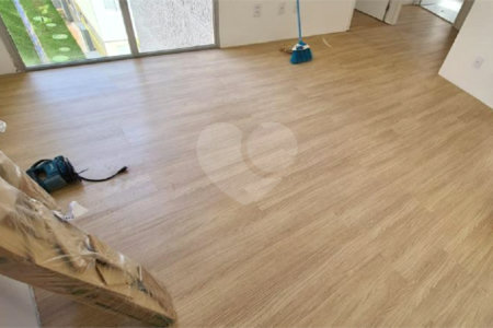 Apartamento à venda com 2 quartos em Parque Ipê, São Paulo, SP