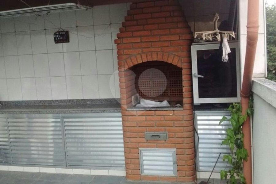 Sobrado à venda com 3 quartos, sendo 1 suíte, em Tremembé, São Paulo, SP
