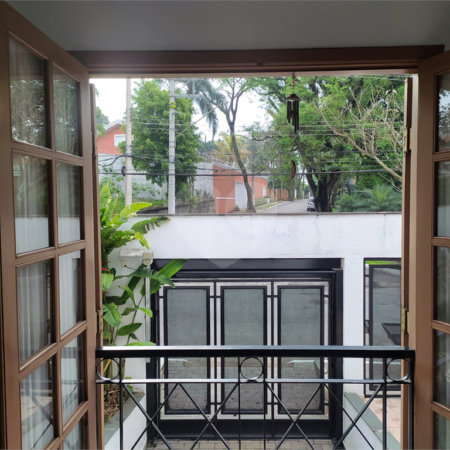 Sobrado à venda com 4 quartos, sendo 2 suítes, em Jardim Prudência, São Paulo, SP