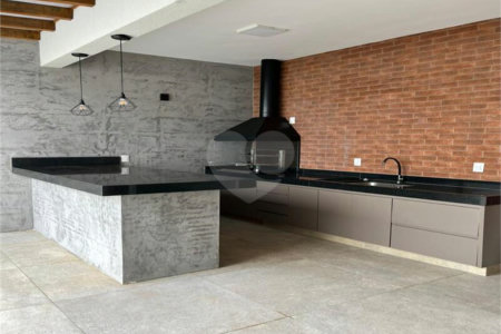 Casa à venda com 3 suítes no condomínio Jardim Residencial Dona Lucilla, Indaiatuba - SP
