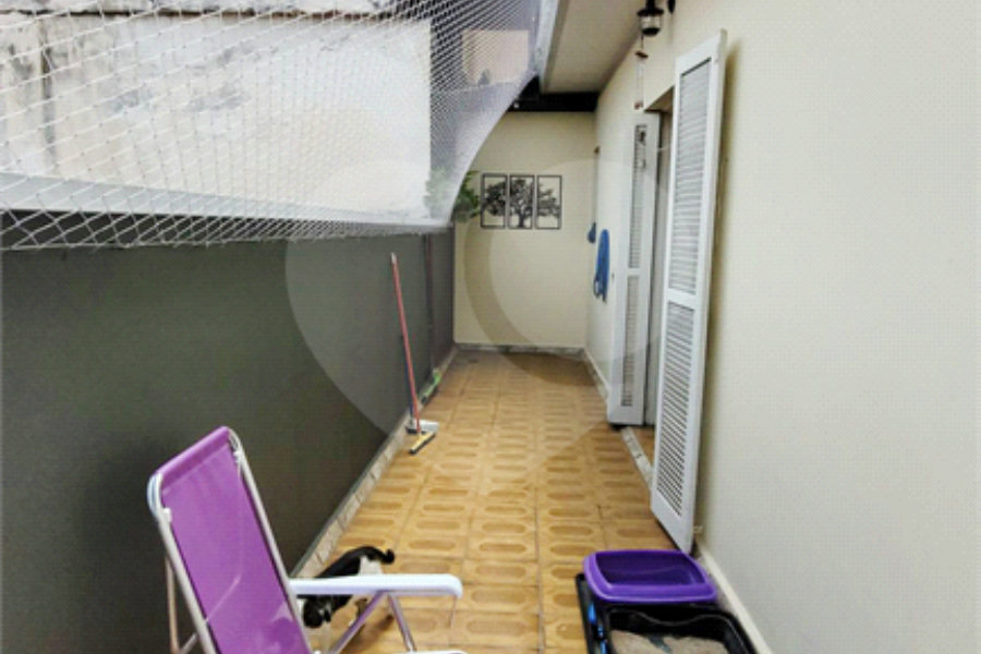 Sobrado à venda com 4 quartos, sendo 2 suítes, em Parada Inglesa, São Paulo, SP