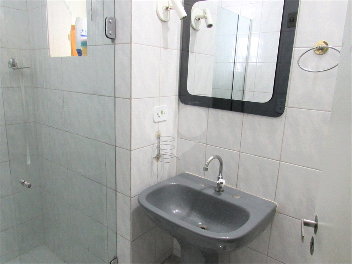 Sobrado à venda com 3 quartos, sendo 1 suíte, em Granja Julieta, São Paulo, SP