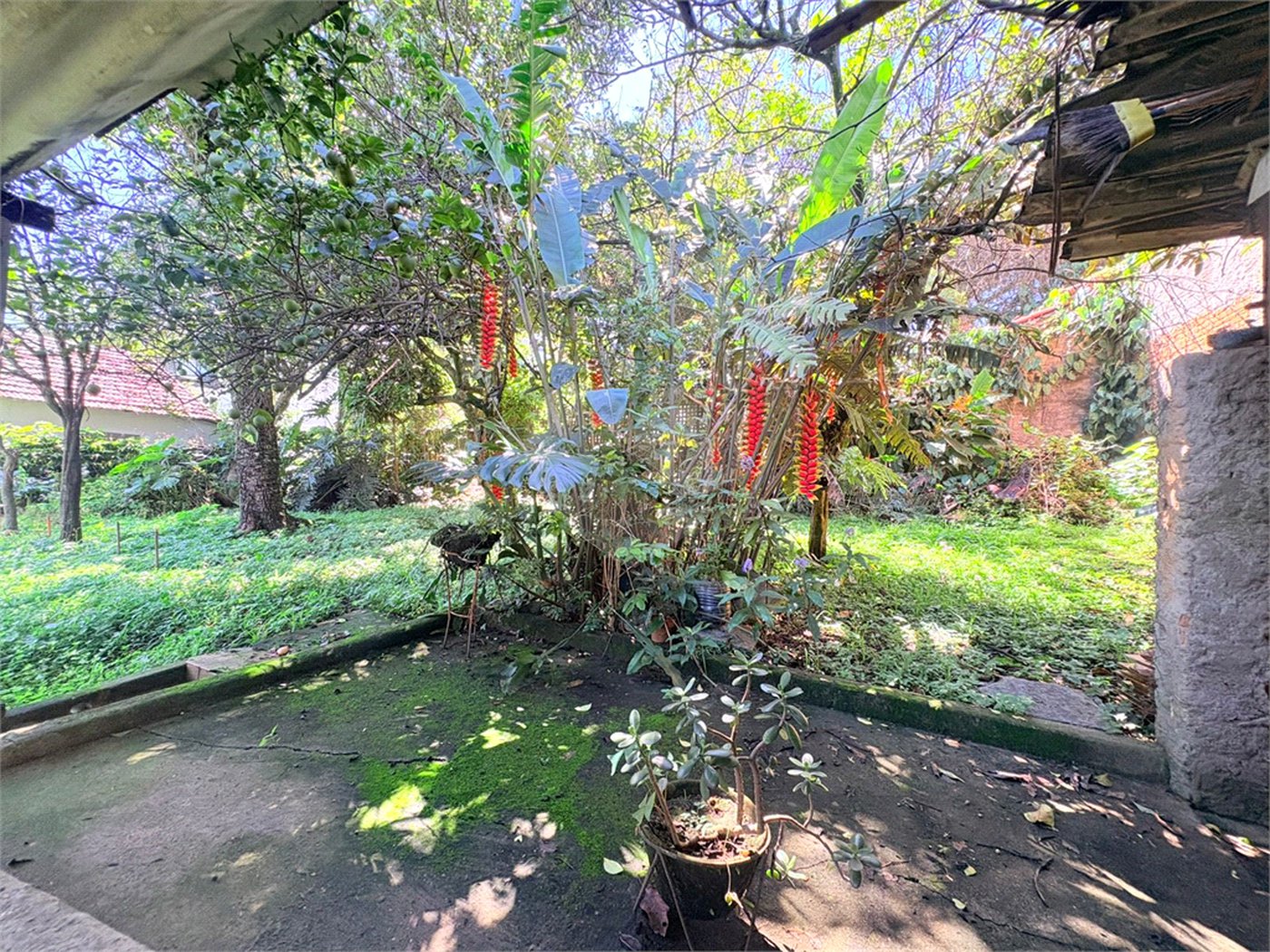 Casa Térrea à venda com 3 quartos, sendo 1 suíte, em Jardim Floresta, São Paulo, SP