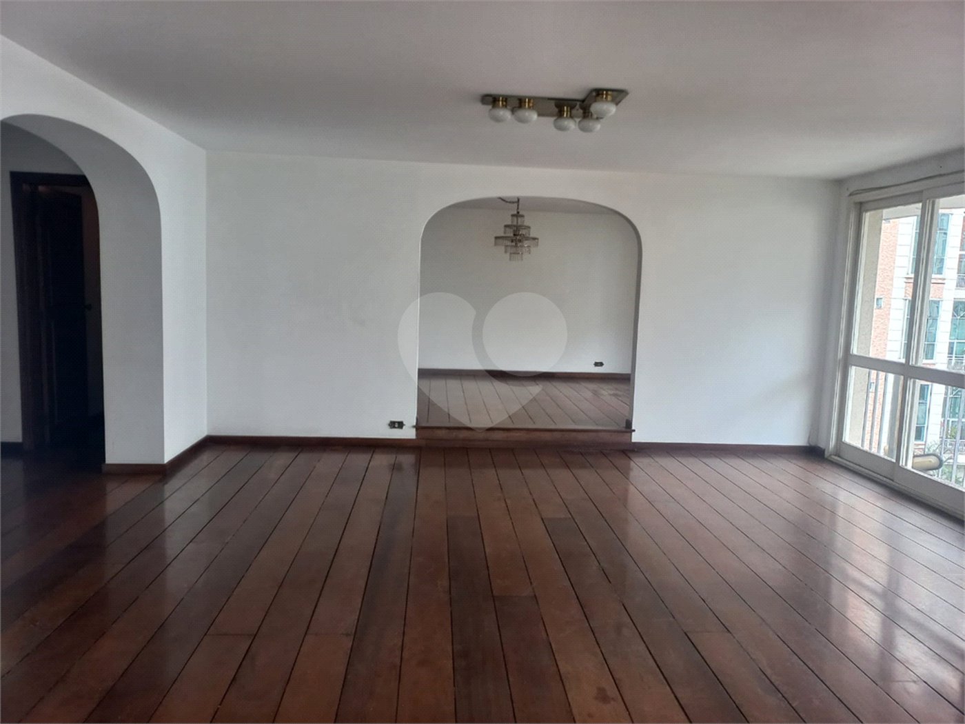 Apartamento à venda com 3 quartos, sendo 1 suíte, em Jardim Paulista, São Paulo, SP