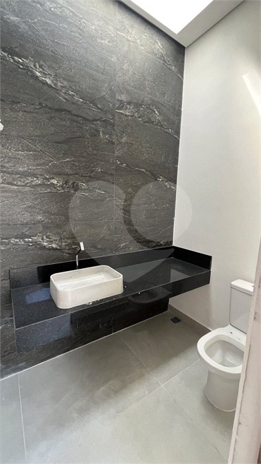 Casa Térrea à venda com 3 suítes em Jardim Paulista, Atibaia, SP