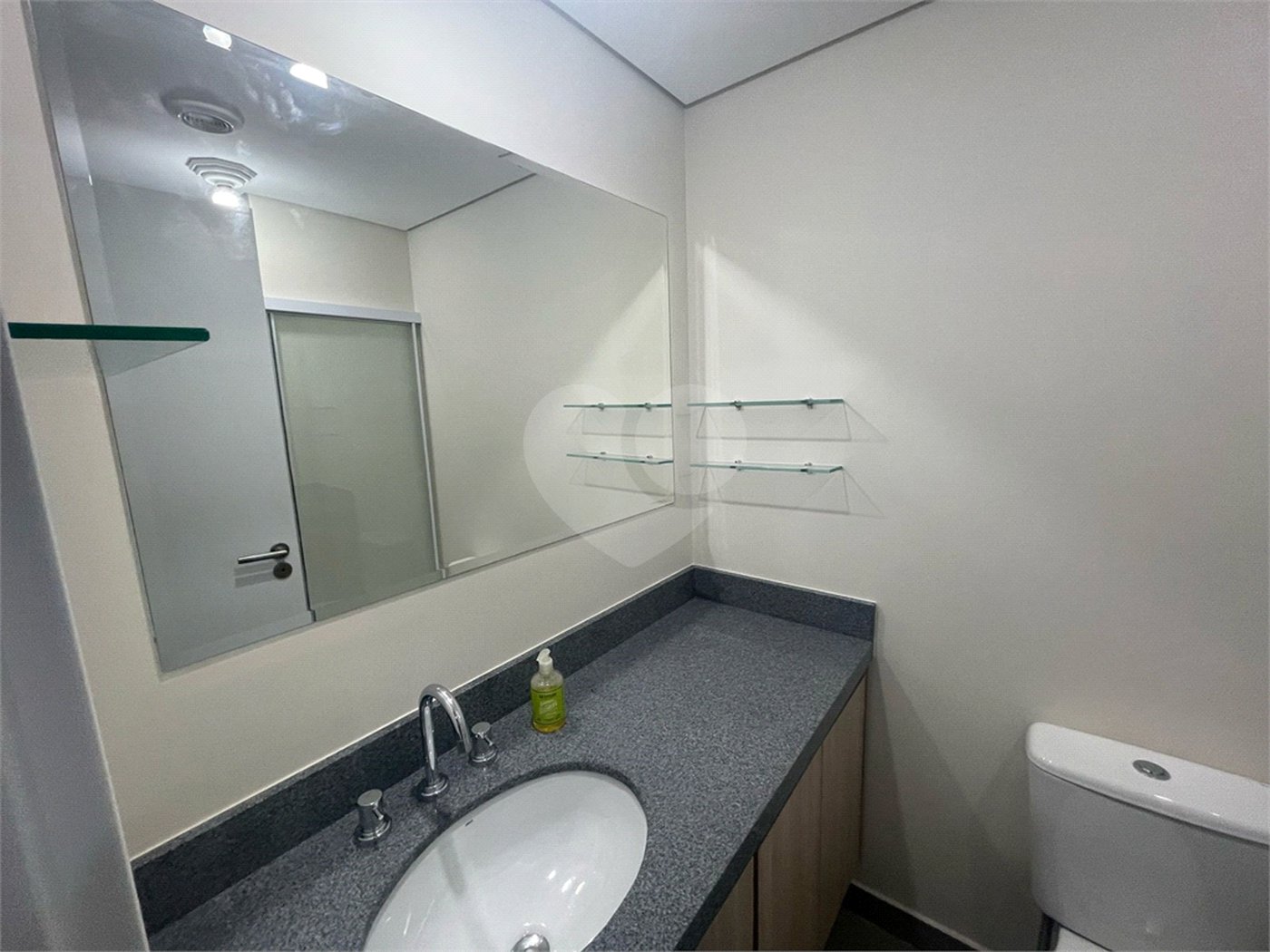 Apartamento à venda com 2 suítes em Vila Mariana, São Paulo, SP