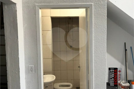 Sobrado à venda com 2 quartos, sendo 1 suíte, em Vila Correa, Ferraz de Vasconcelos, SP