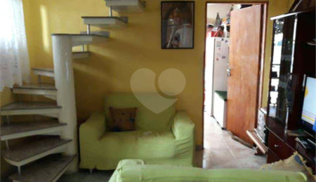 Sobrado à venda com 3 quartos, sendo 1 suíte,  em Parque Edu Chaves, São Paulo, SP