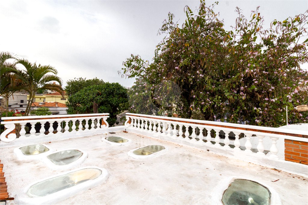 Casa Térrea à venda na Saúde c/285 m2 - Terreno de 392,50 m2 - 3 Quartos/2 Suítes/3 Vagas