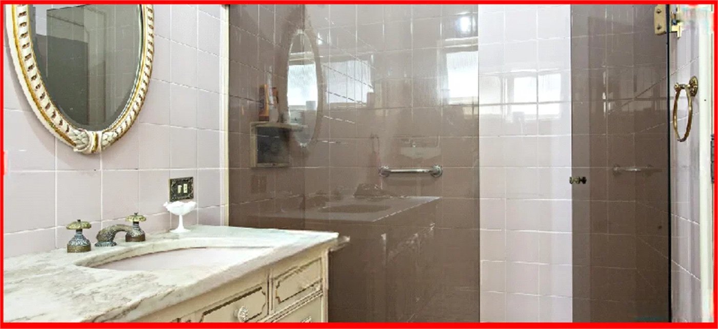 Casa à venda com 3 quartos, sendo 1 suíte, em Pinheiros, São Paulo, SP