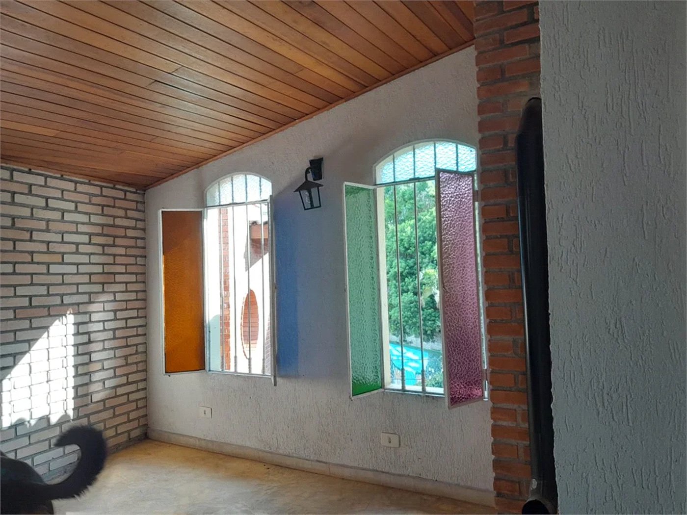 Sobrado à venda com 6 quartos, sendo 3 suítes,  em Rolinópolis, São Paulo, SP