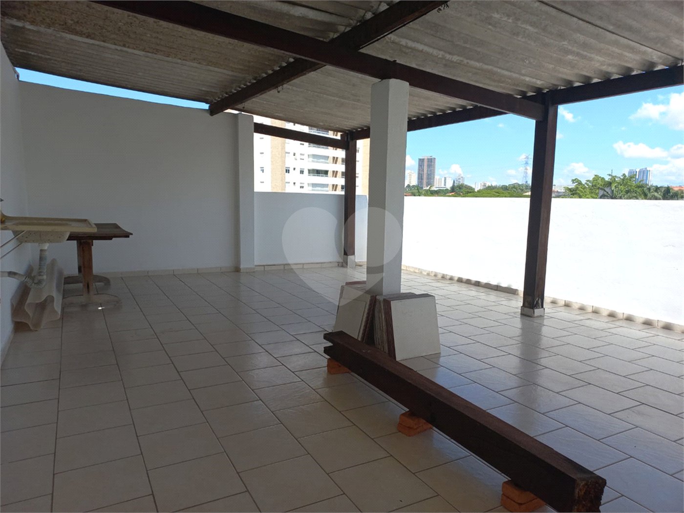 Sobrado à venda com 3 quartos, sendo 1 suíte,  em Vila Lageado, São Paulo, SP