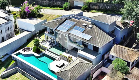 Casa à venda com 5 suítes no condomínio Alpes da Cantareira, Mairiporã - SP