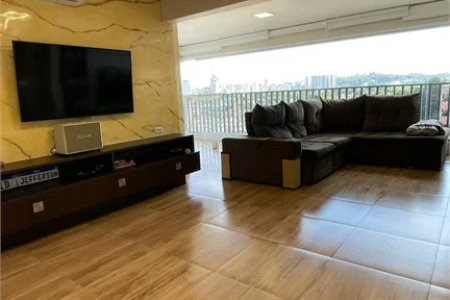 Apartamento à venda com 4 quartos, sendo 2 suítes,  em Pinheiros, São Paulo, SP