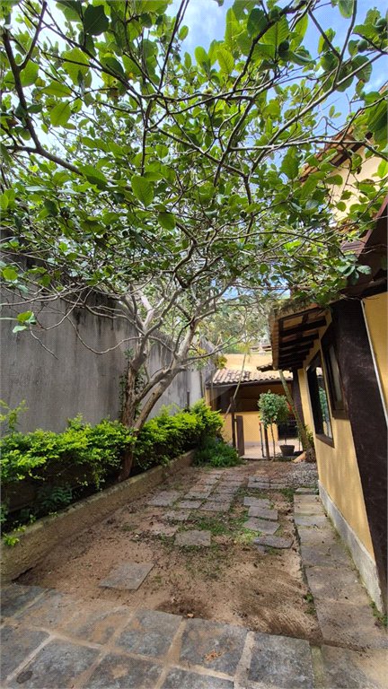 Casa à venda com 5 quartos, sendo 4 suítes,  em Geribá, Armação dos Búzios, RJ