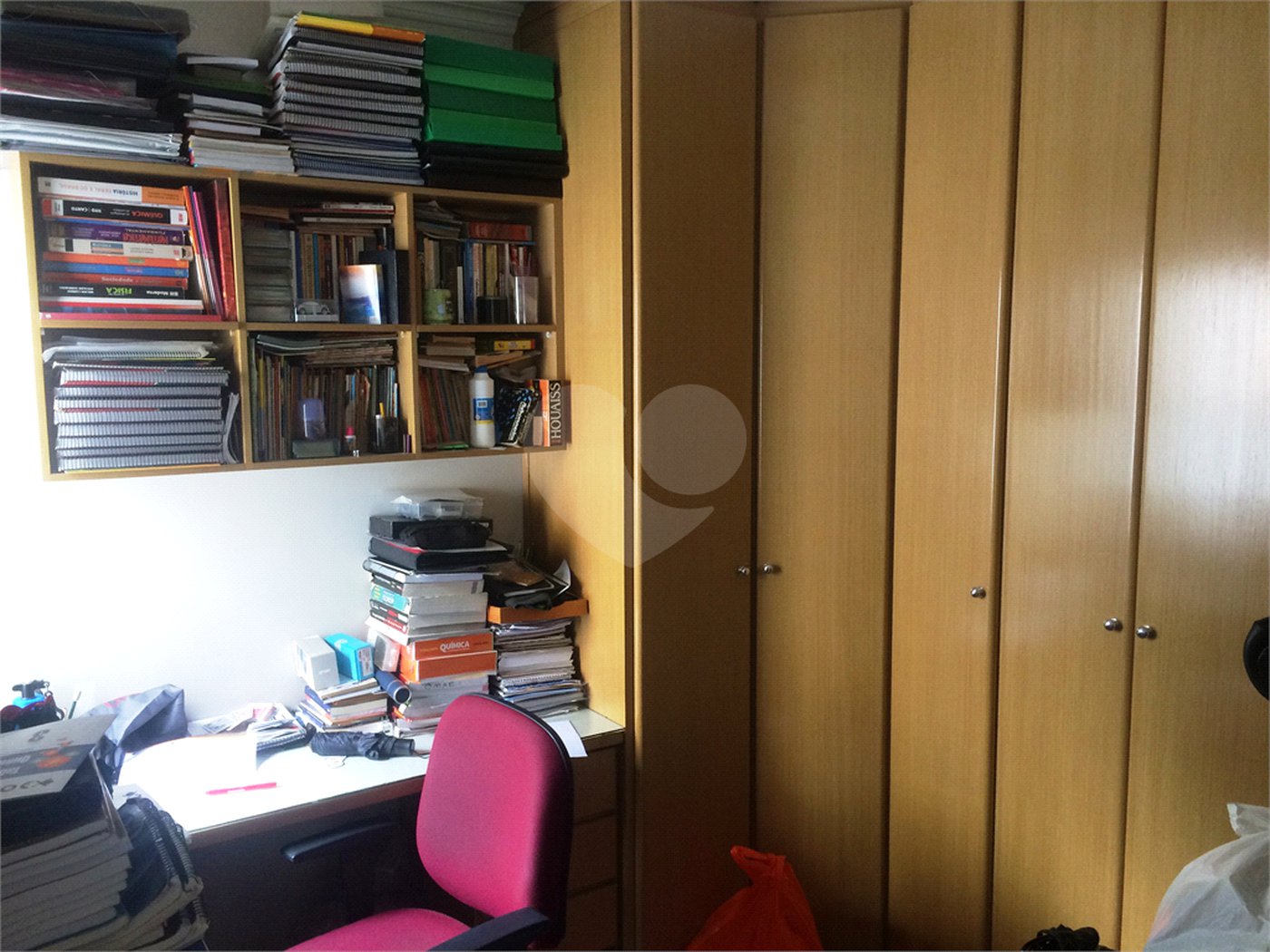 Casa à venda com 3 quartos, sendo 1 suíte, no condomínio Villagio de Lucca II, São Paulo - SP