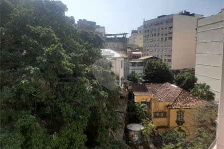 Apartamento à venda com 3 quartos, sendo 1 suíte, em Copacabana, Rio de Janeiro, RJ