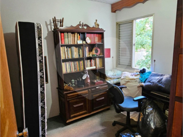 Apartamento à venda com 3 quartos, sendo 1 suíte,  em Cerqueira Cesar, São Paulo, SP