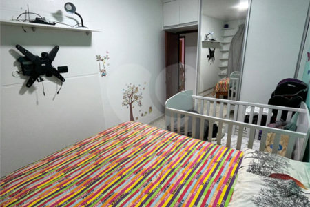 Sobrado à venda com 3 quartos, sendo 1 suíte, em Vila Gustavo, São Paulo, SP