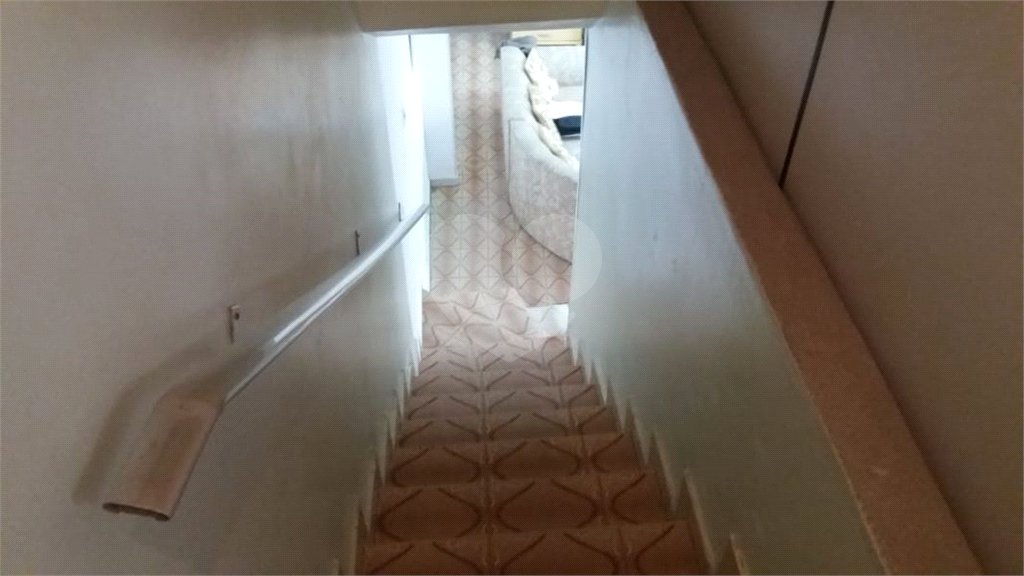Sobrado à venda com 4 quartos em Jardim Guairaca, São Paulo, SP