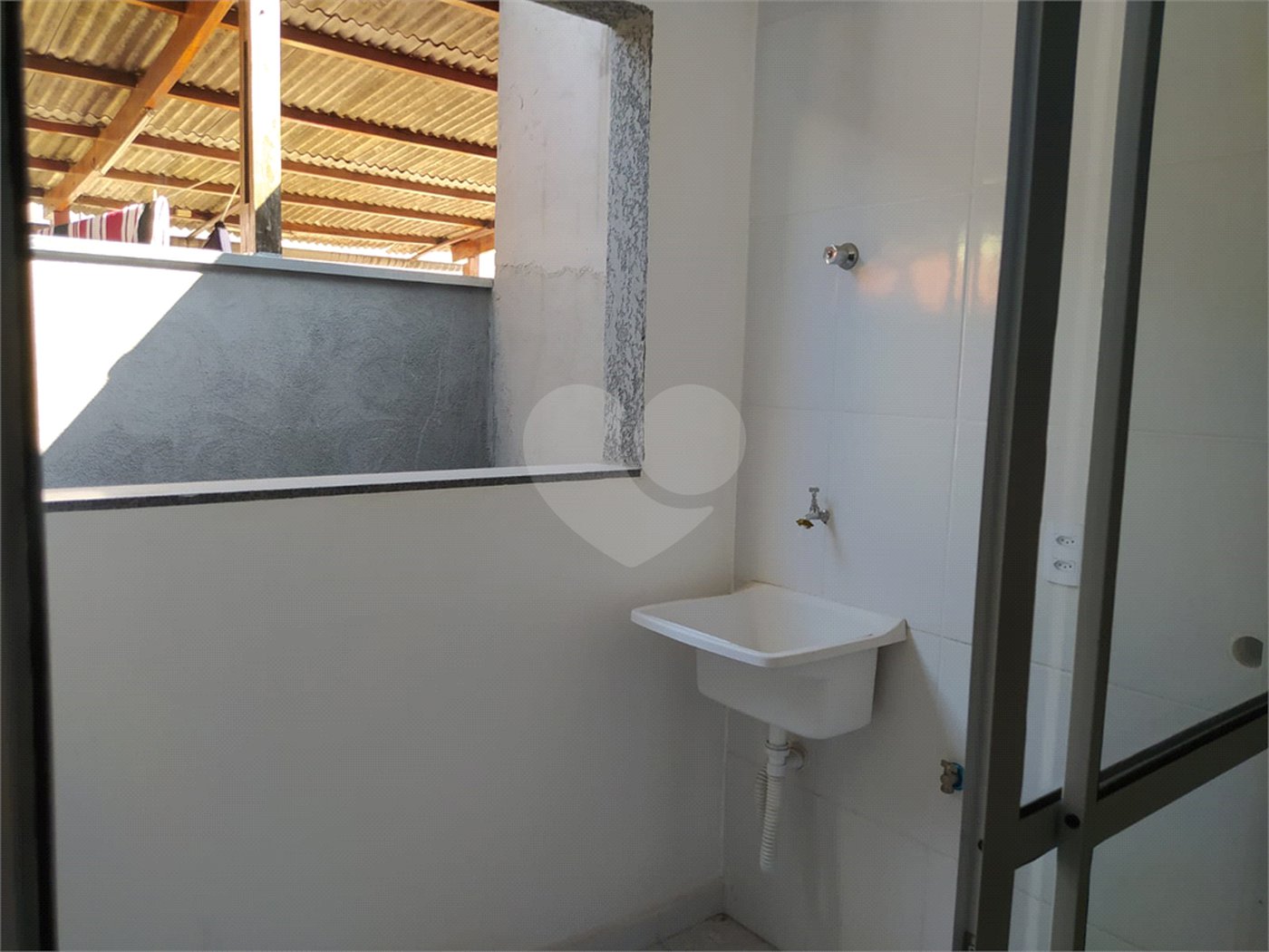 Casa à venda com 2 quartos no condomínio Residencial Magueta, São Paulo - SP