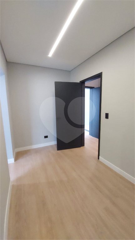 Casa à venda com 5 suítes no condomínio Figueira Garden, Atibaia - SP