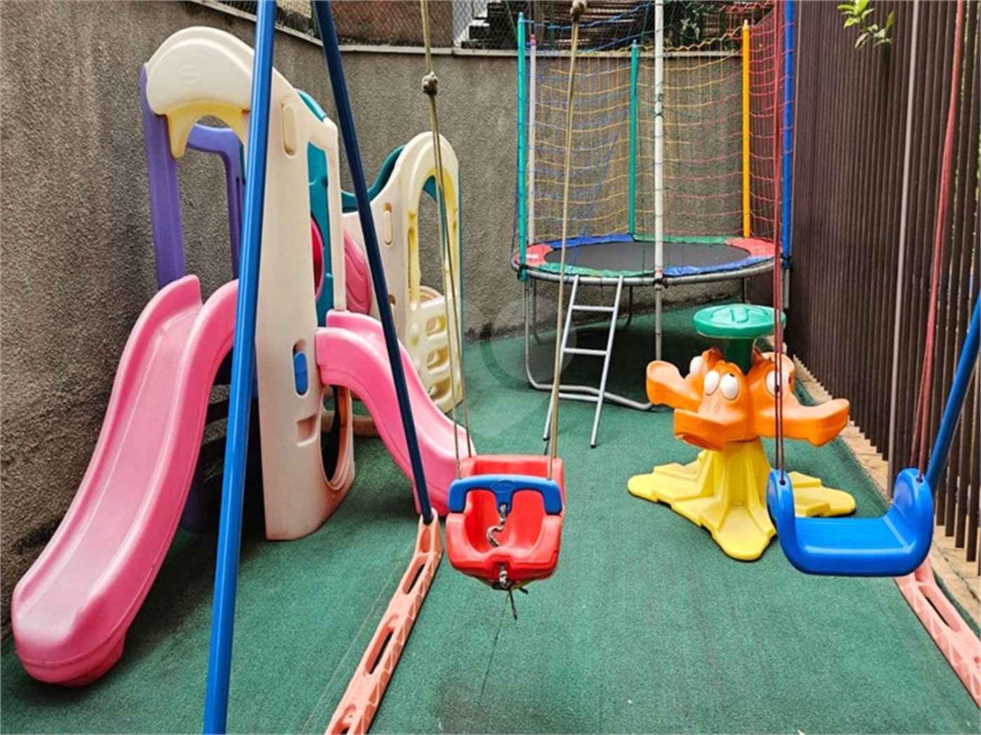 Apartamento à venda com 3 quartos, sendo 1 suíte, em Perdizes, São Paulo, SP