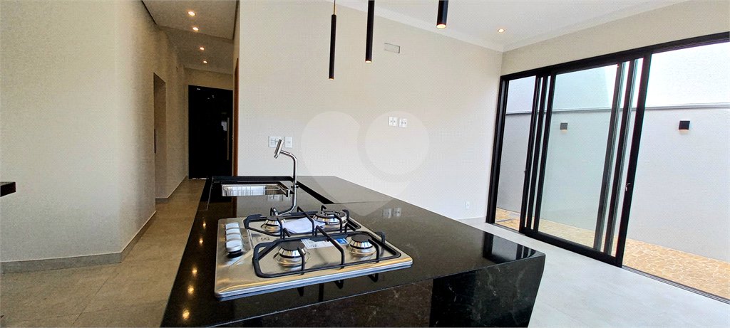 Casa Térrea à venda com 3 suítes em Jardim Valencia, Ribeirão Preto, SP