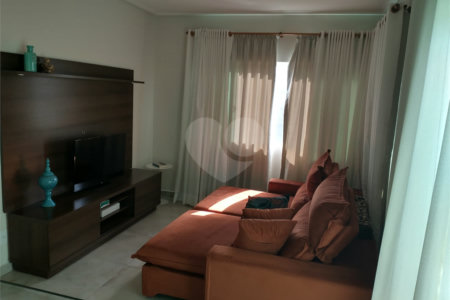 Casa à venda com 3 suítes no condomínio Residencial Central Parque, Salto - SP