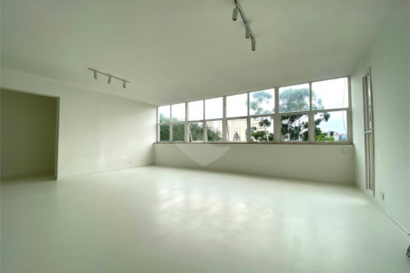 Apartamento para alugar com 3 quartos, sendo 1 suíte, em Jardim Europa, São Paulo, SP