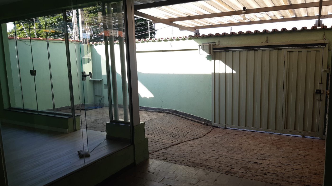 Casa à venda com 3 quartos em Taquaral, Campinas, SP