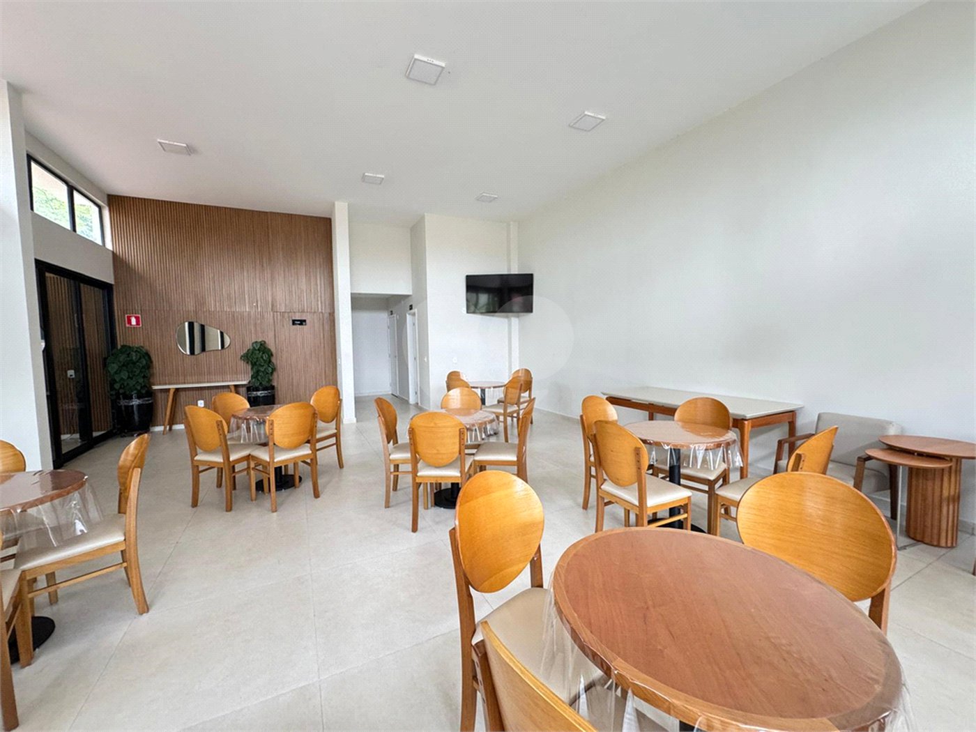 Apartamento à venda com 3 quartos, sendo 1 suíte, em Jardim América, Sorocaba, SP