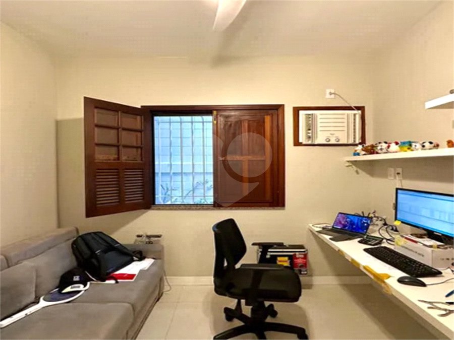 Casa de Vila à venda com 4 quartos, sendo 2 suítes,  em Botafogo, Rio de Janeiro, RJ