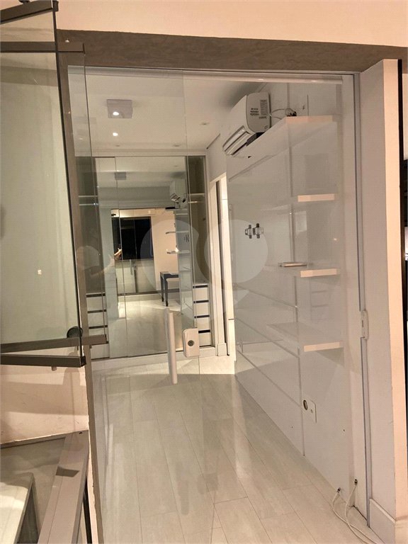 Apartamento à venda com 1 quarto em Barra Funda, São Paulo, SP