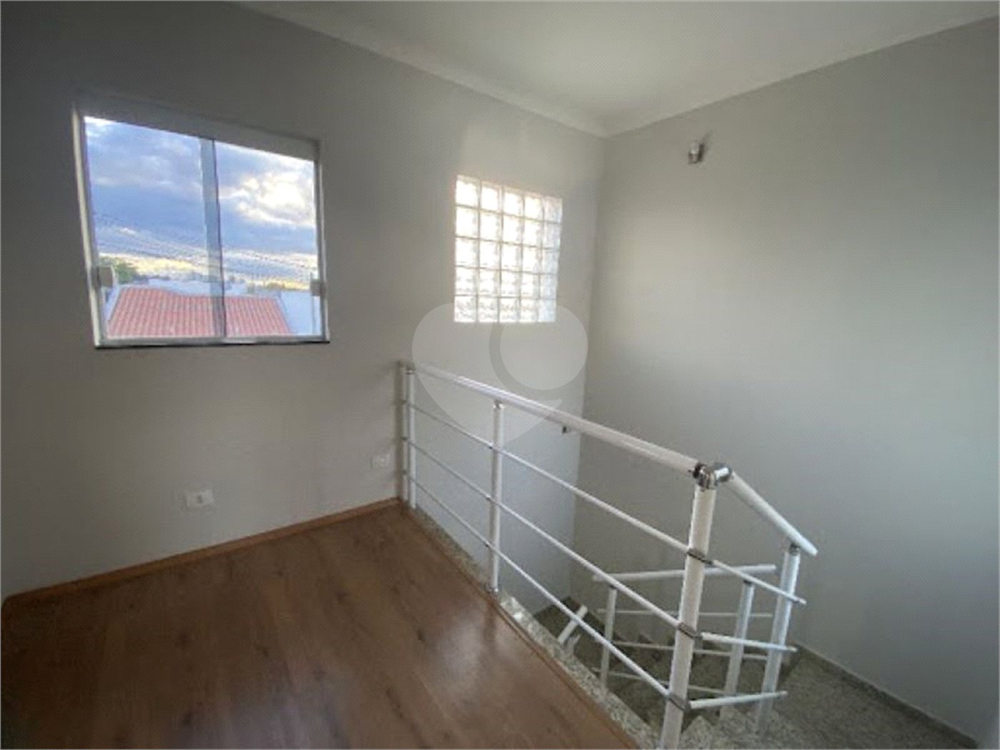 Casa à venda com 4 quartos, sendo 2 suítes,  em Jardim Santa Marta III, Salto, SP