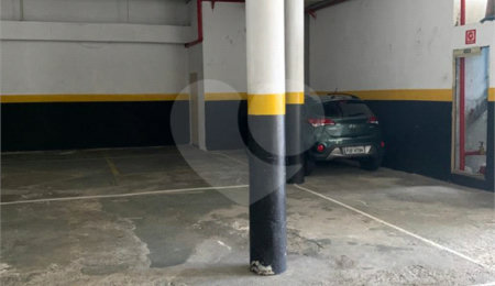 Prédio à venda com 6 quartos em Vila Maria, São Paulo, SP