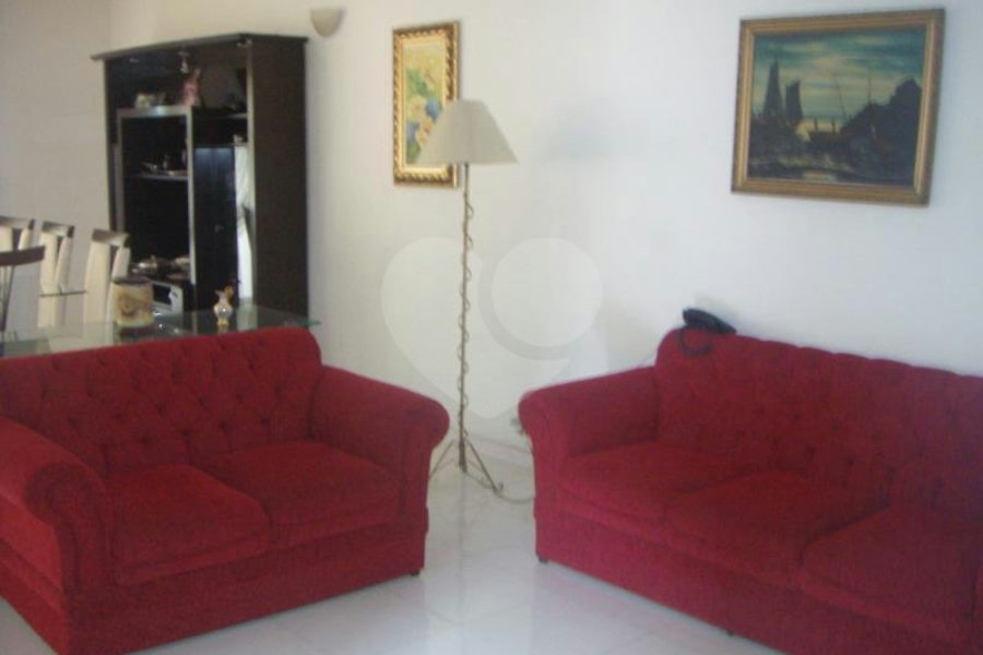 Casa Térrea à venda com 6 quartos, sendo 1 suíte, em Tremembé, São Paulo, SP