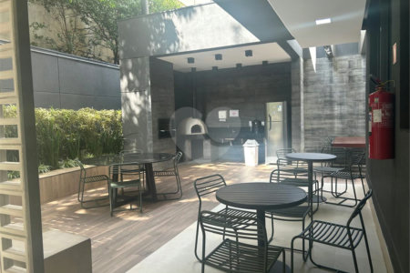 Apartamento à venda com 1 suíte em Cerqueira César, São Paulo, SP