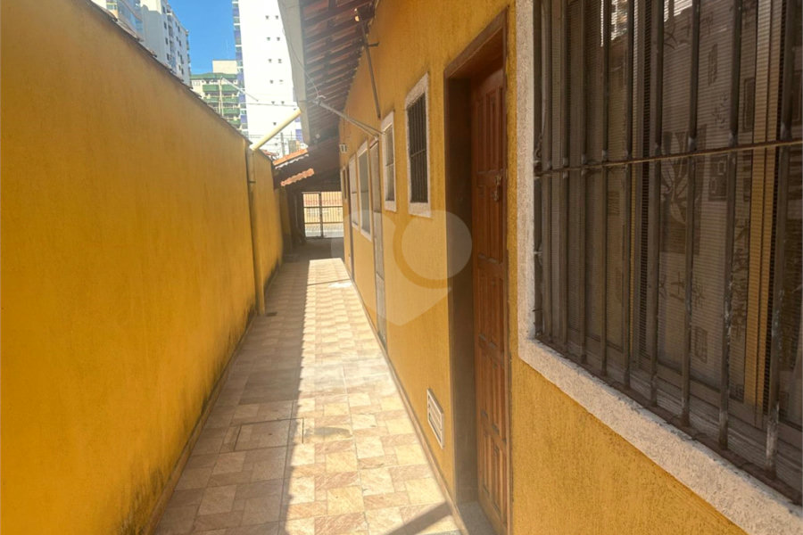 Casa à venda com 1 quarto em Tupi, Praia Grande, SP