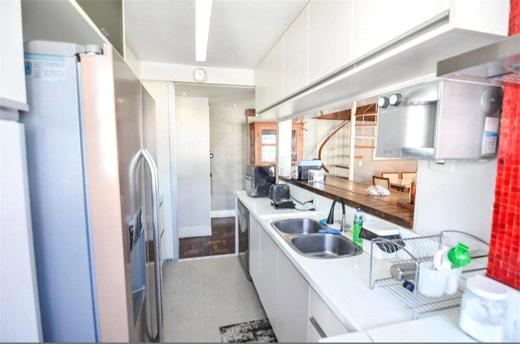 Cobertura à venda com 3 quartos, sendo 1 suíte,  em Vila Isabel, Rio de Janeiro, RJ