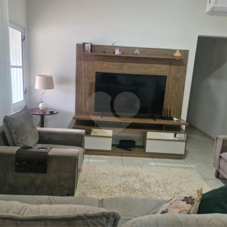 Chácara à venda com 2 quartos, sendo 1 suíte, em Mato Seco, Itapetininga, SP
