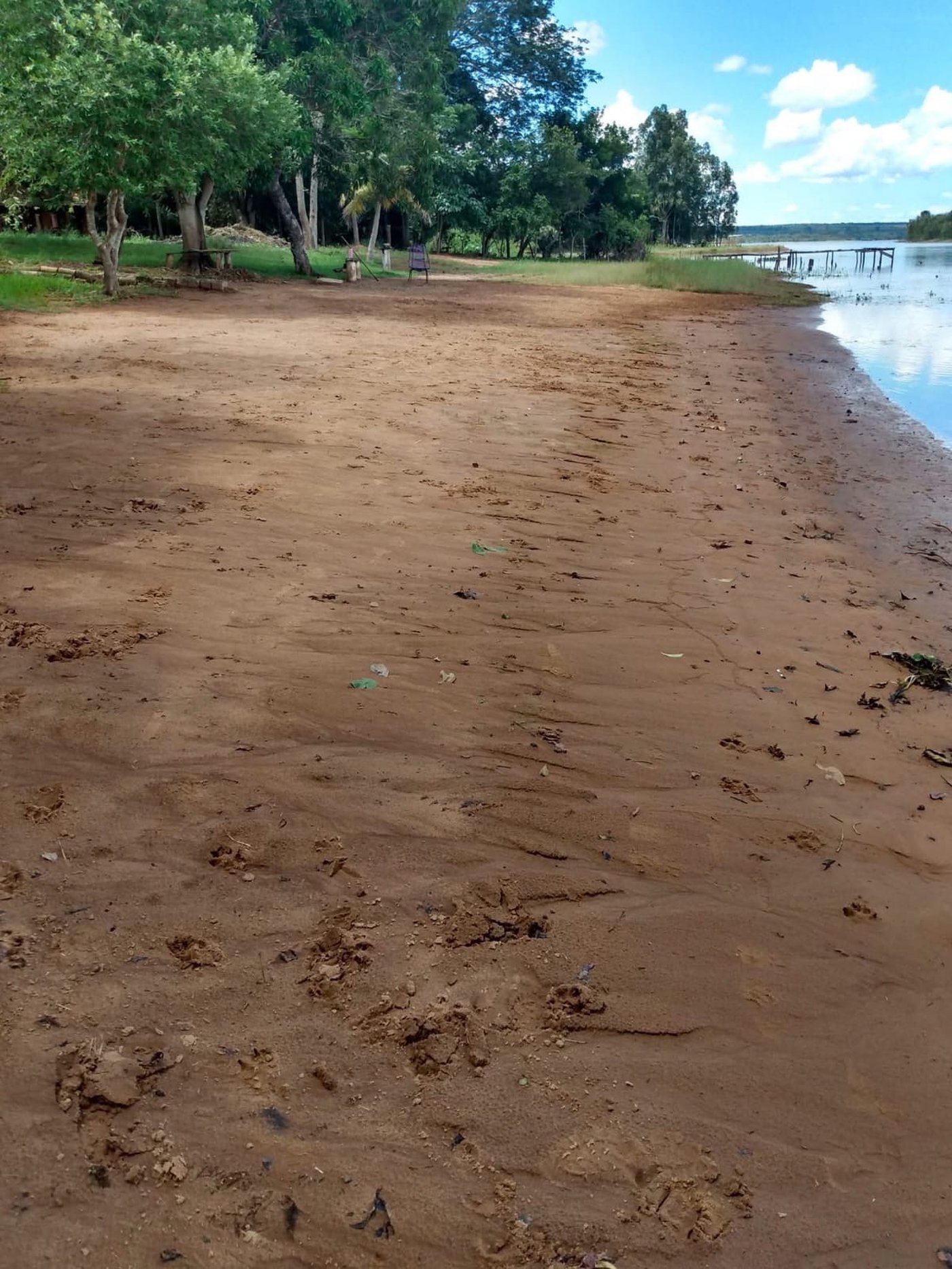 Sítio à venda com 2 quartos, sendo 1 suíte,  em Rural, Três Lagoas, MS