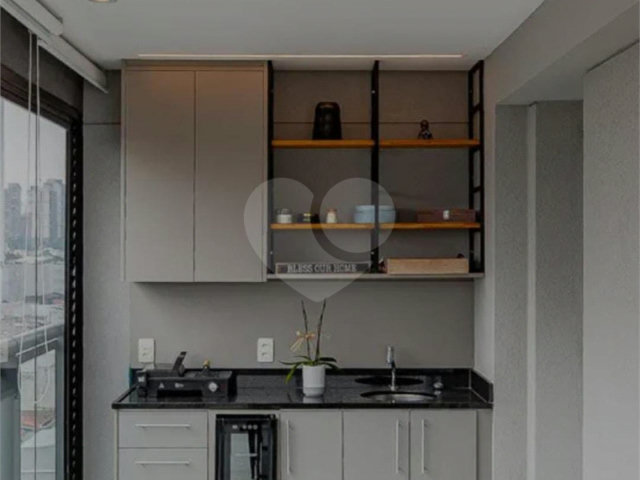 Apartamento à venda com 2 quartos, sendo 1 suíte,  em Chácara Santo Antônio, São Paulo, SP