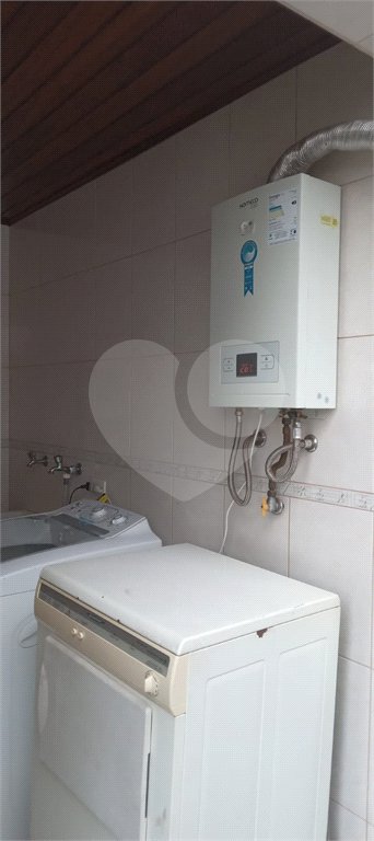 Casa para alugar com 3 quartos, sendo 1 suíte, no condomínio Itaembu, Itatiba - SP